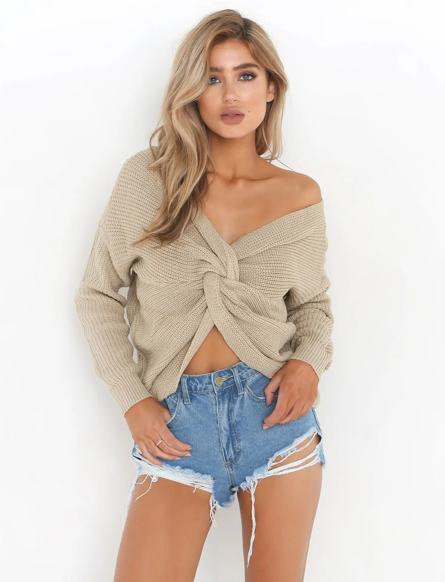 Black Knit V Neck Pullover Top for Women — feature 14