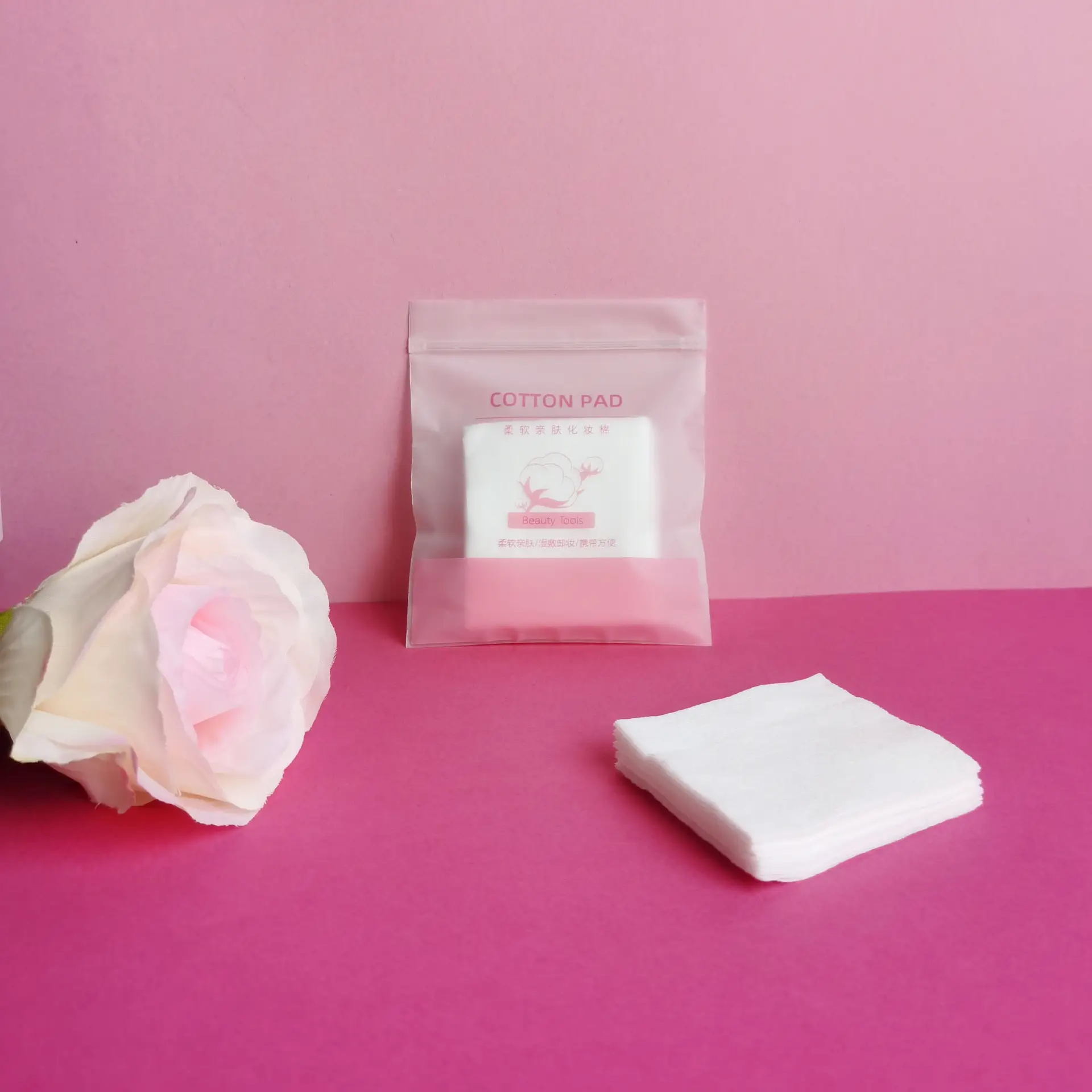 Travel Portable Wet Makeup Remover Cotton Pack of 4 - Image 5