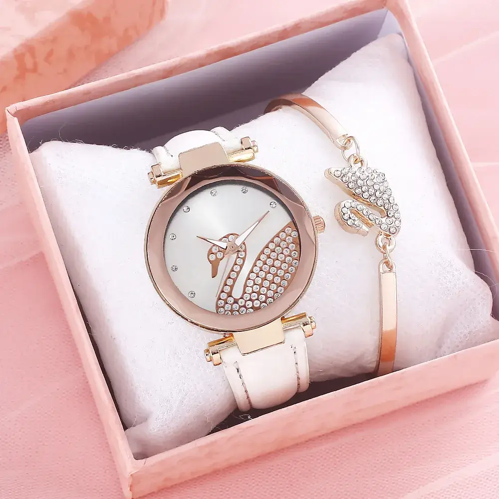Women Two-Piece Watch Set Red Gold Magnetic — feature 5