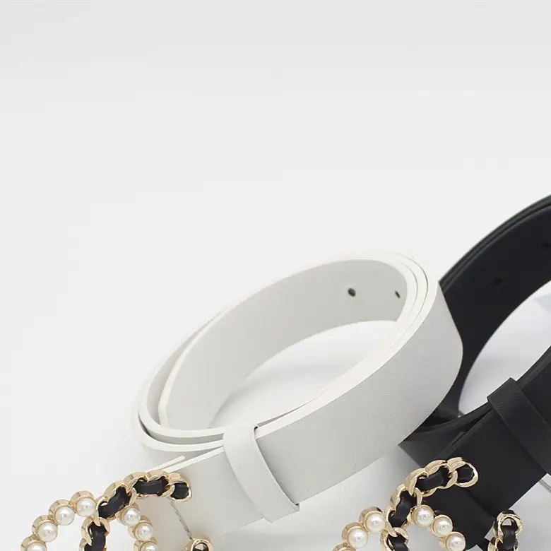 Women's Black Leather Belt with Gold Chain Closure - Image 12