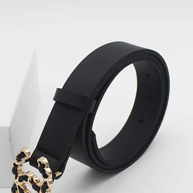 Women's Black Leather Belt with Gold Chain Closure - Image 5
