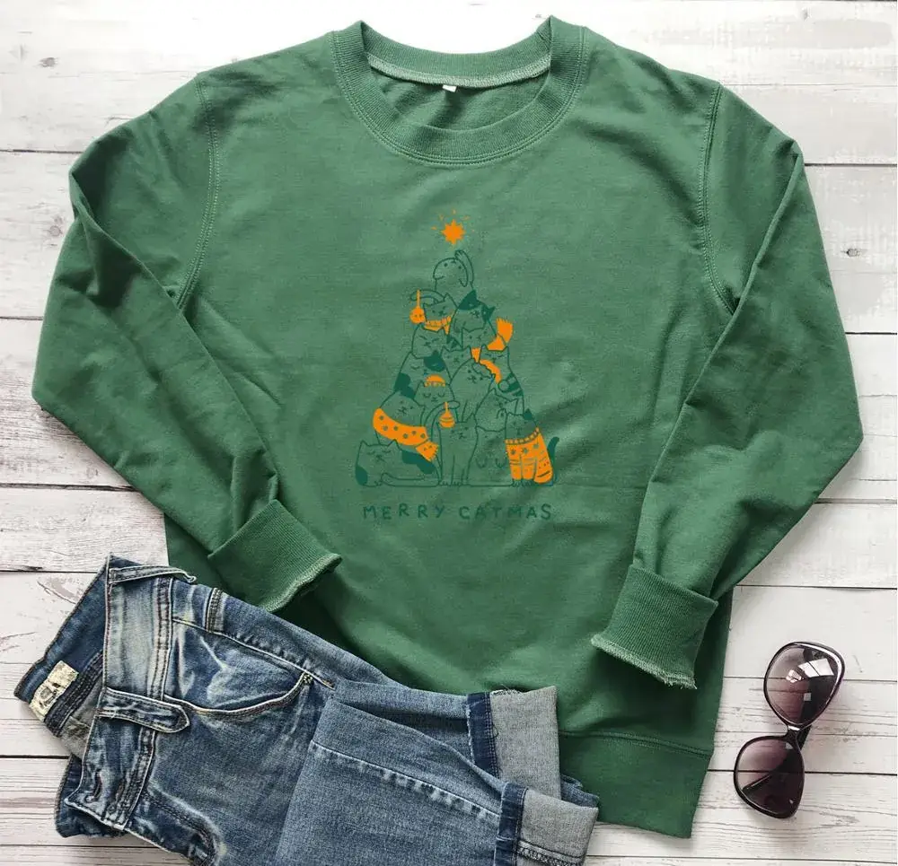 Merry Catmas Grey Sweatshirt with Cat Print - Image 7