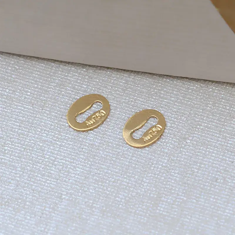 Gold Oval Nameplate Necklace Set for Men - Image 4