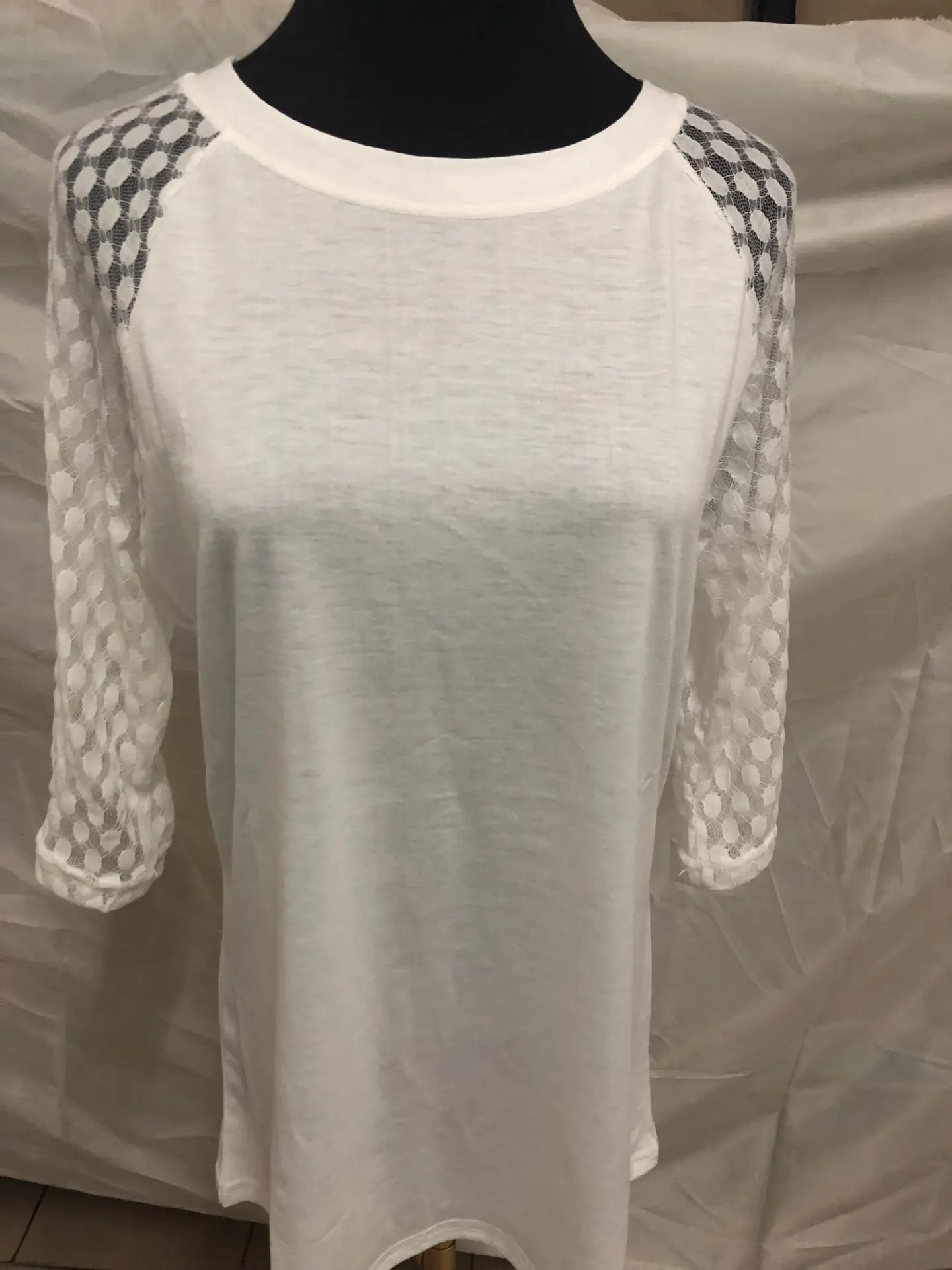 Purple Lace Three Quarter Sleeves Round Neck Top — feature 42