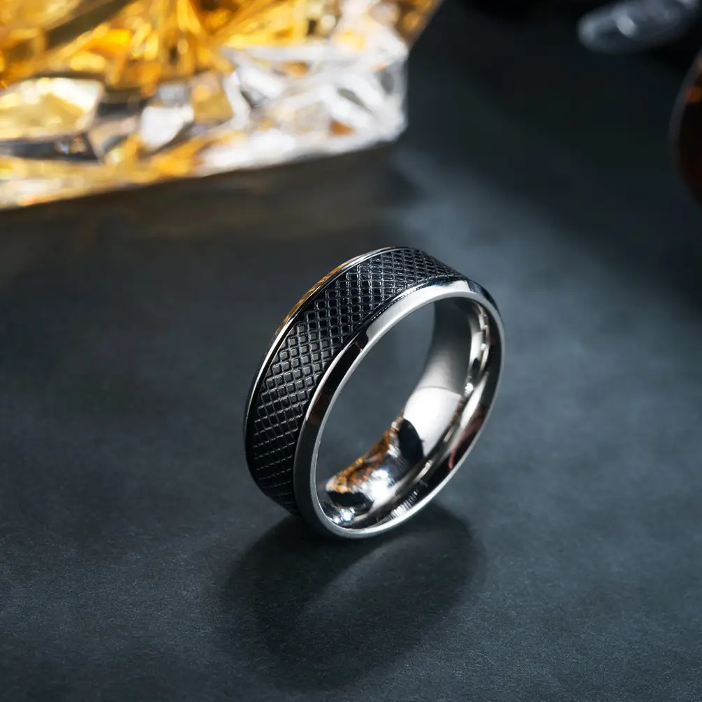 Men's Black Titanium Stainless Steel Ring - Image 4