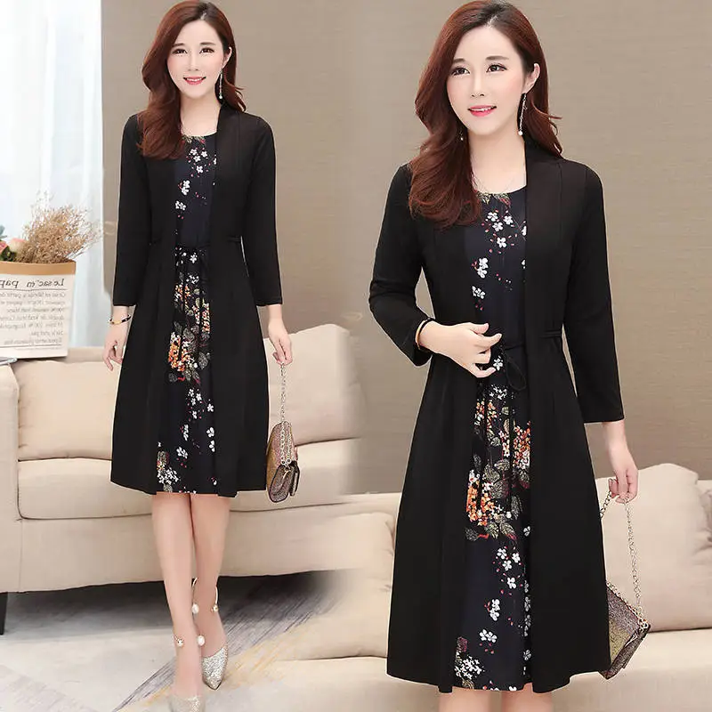 Long-sleeved maroon floral dress for women large