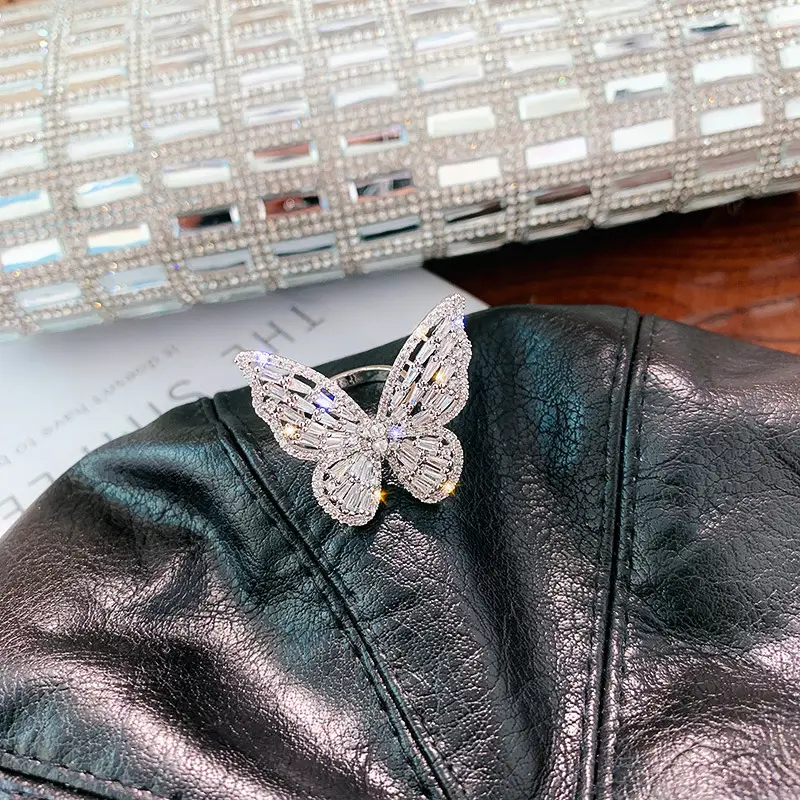 Luxury Butterfly Zircon Ring for Women - Image 5
