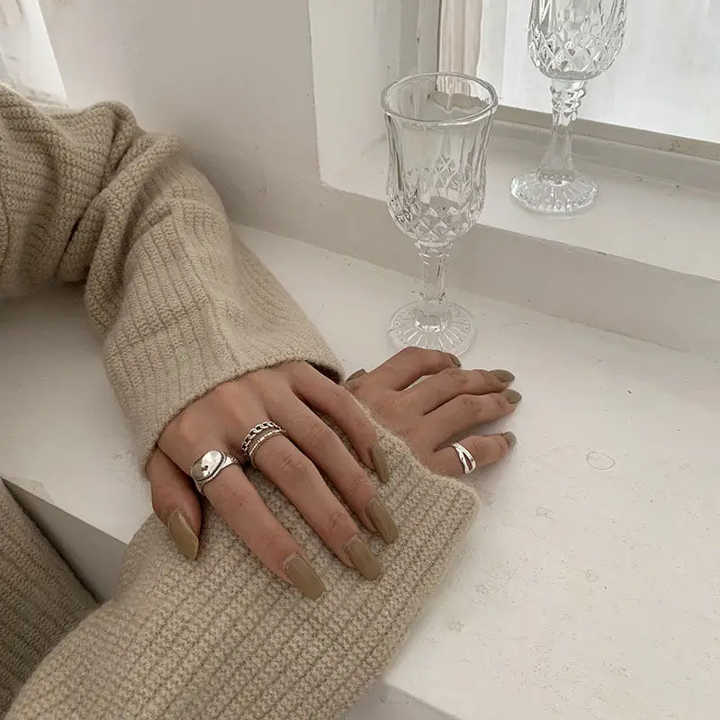 Sterling Silver Love Chain Ring Set of 2 — feature 3