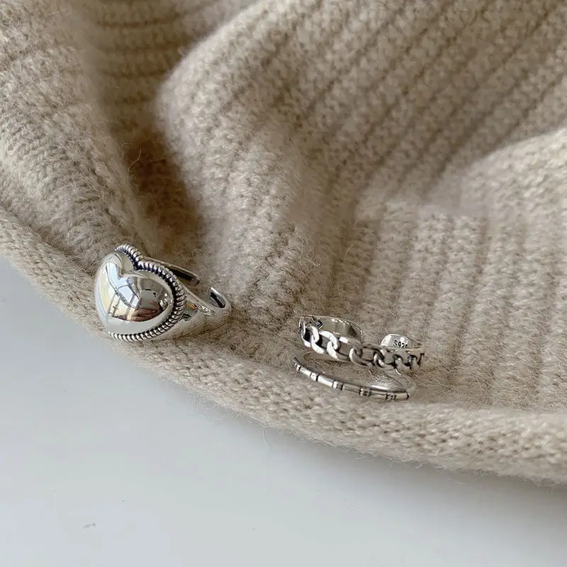Sterling Silver Love Chain Ring Set of 2 — feature 4