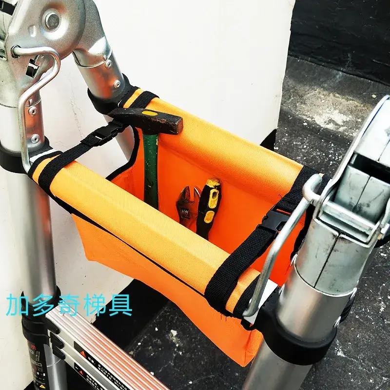 Telescopic Ladder with Orange Cloth Bag 1.4m-1.7m - Image 3