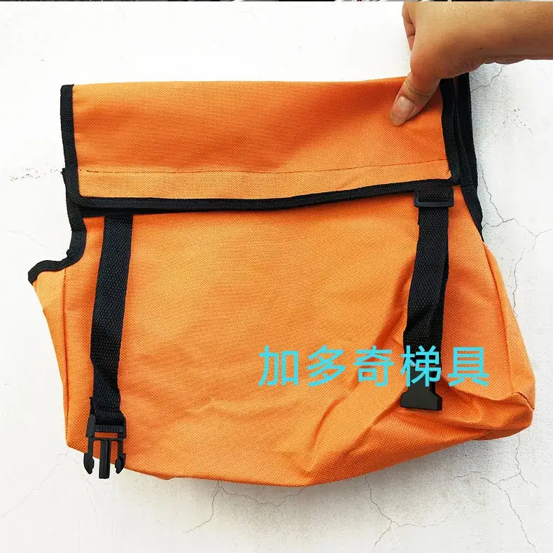 Telescopic Ladder with Orange Cloth Bag 1.4m-1.7m — feature 17