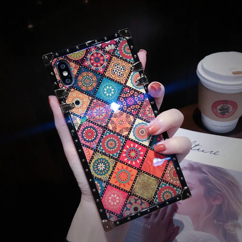 Chinese Rhombic iPhone 15 Drop Resistant Case — feature 8