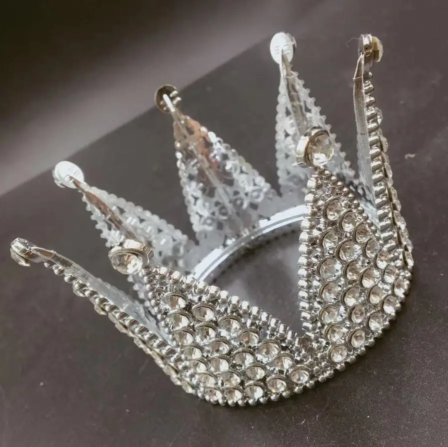Plastic Queen Crown 12.5cm High Bronze - Image 8