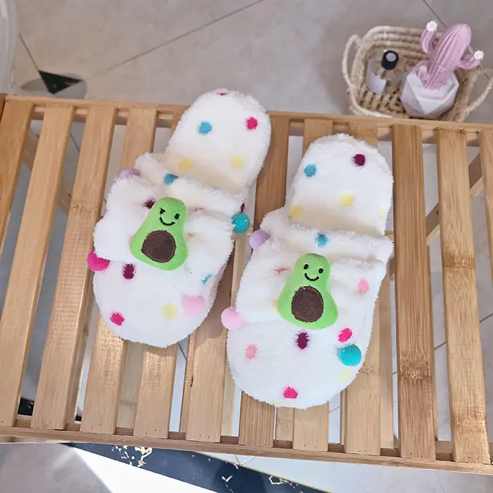 New Winter Plush Cartoon Slippers, Cute Fruit Slippers, Warm and Cold-Proof Piggy Cotton Slippers, Polka Dot Home Slippers