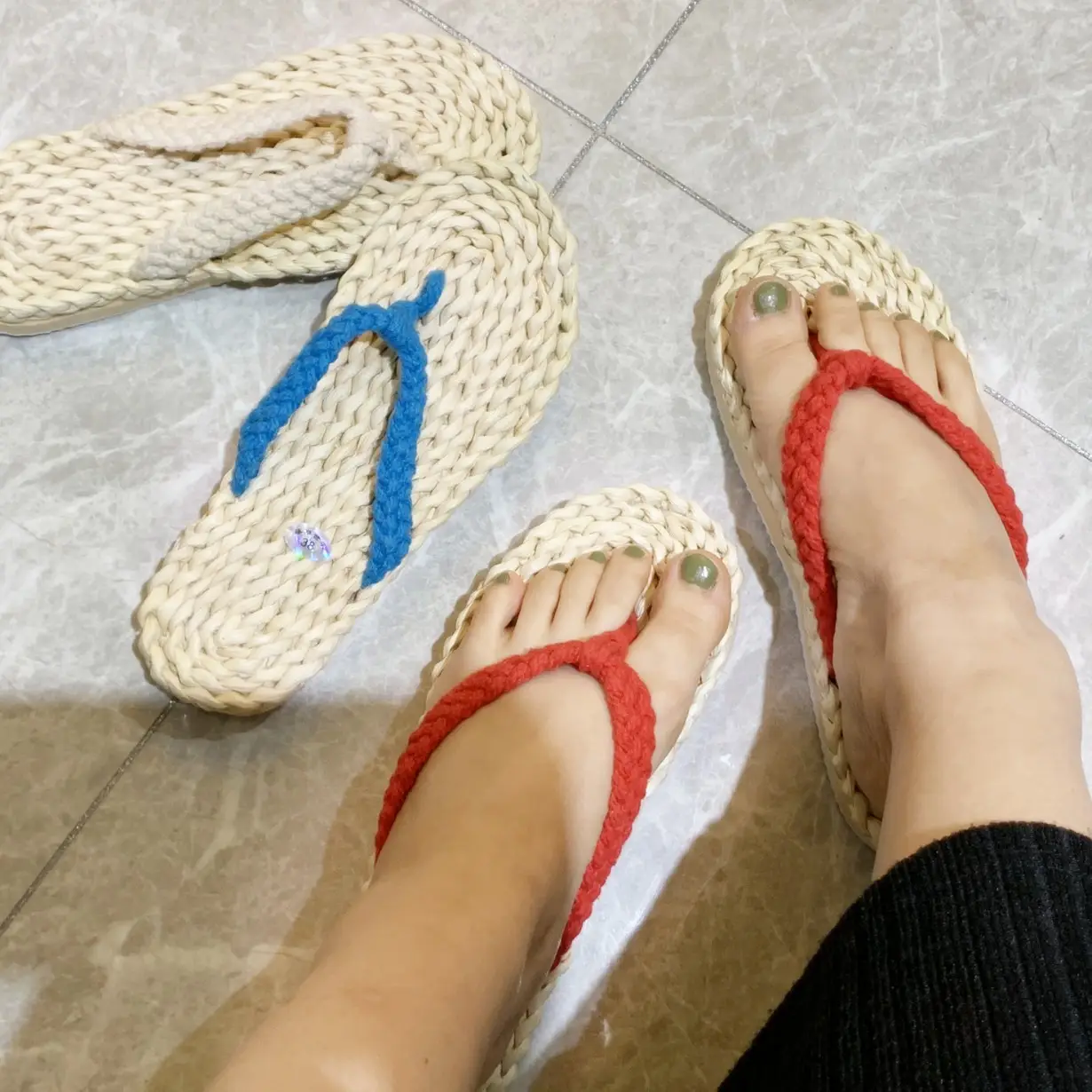 Retro Straw Flip Flops Black Strap Men Women