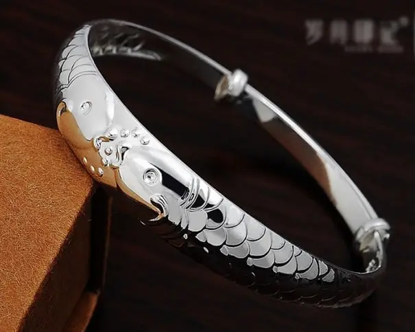 Silver Goldfish Double Kissing Bracelet for Women