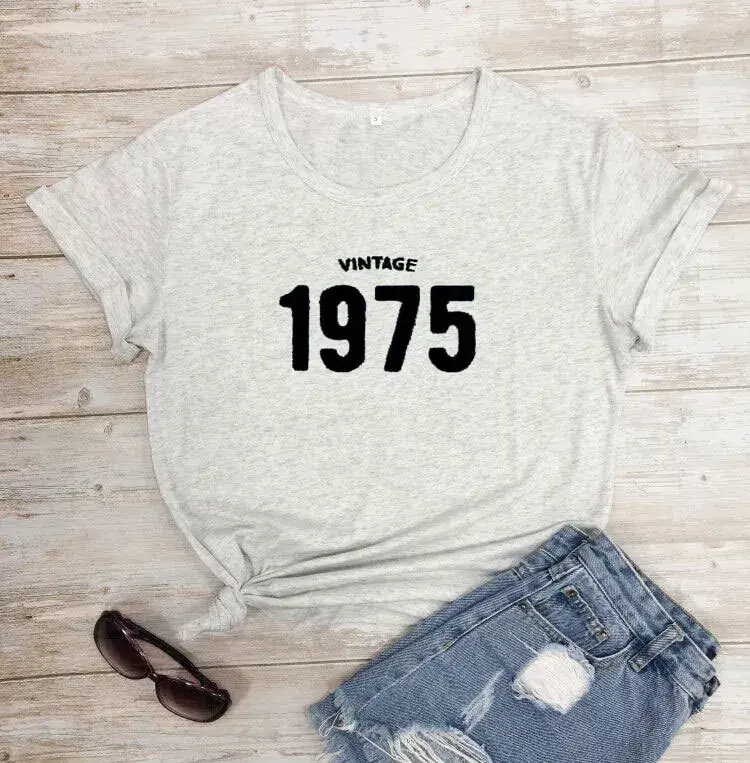 VINTAGE 1975 Red T-Shirt for Men Women - Image 10
