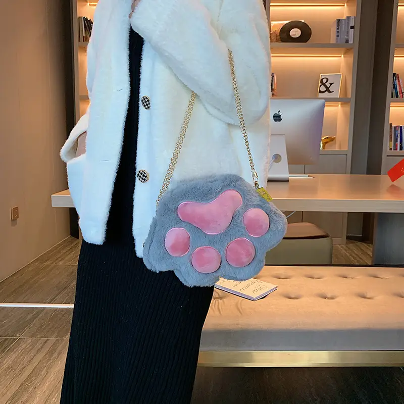 Korean Style Cartoon Paw Plush Crossbody Bag for Girls - Image 6