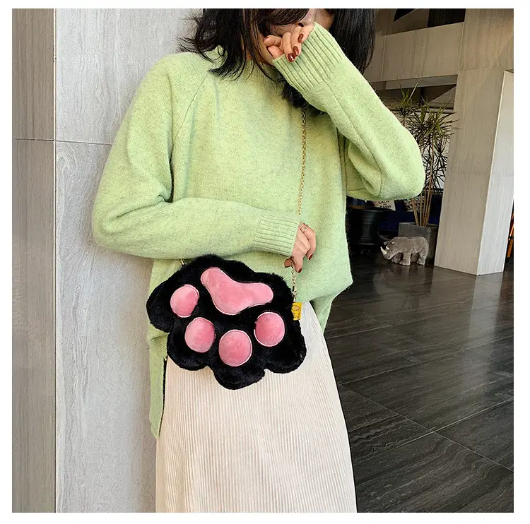 Korean Style Cartoon Paw Plush Crossbody Bag for Girls — feature 10