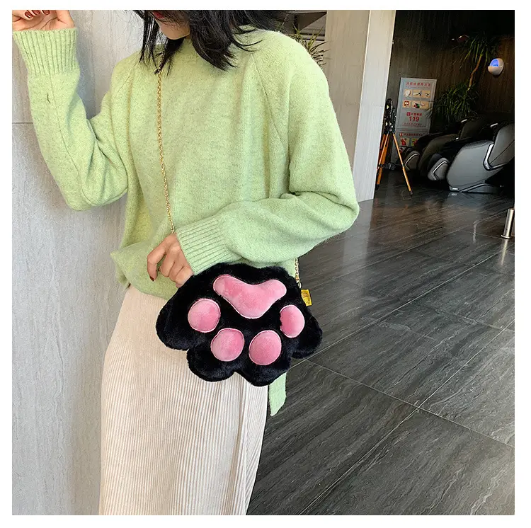 Korean Style Cartoon Paw Plush Crossbody Bag for Girls — feature 11