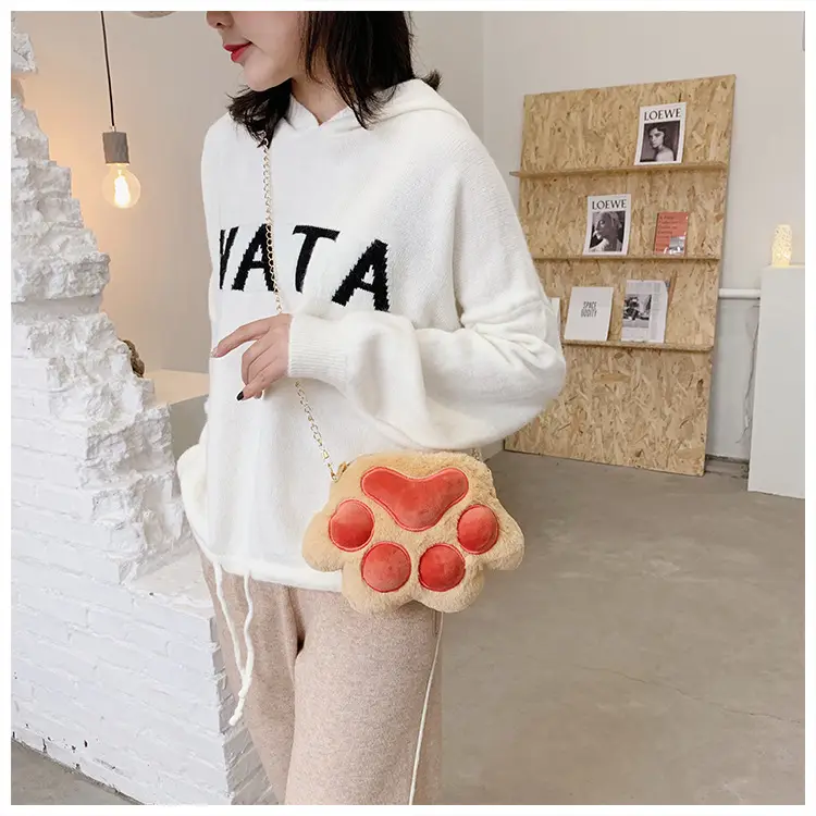 Korean Style Cartoon Paw Plush Crossbody Bag for Girls — feature 18
