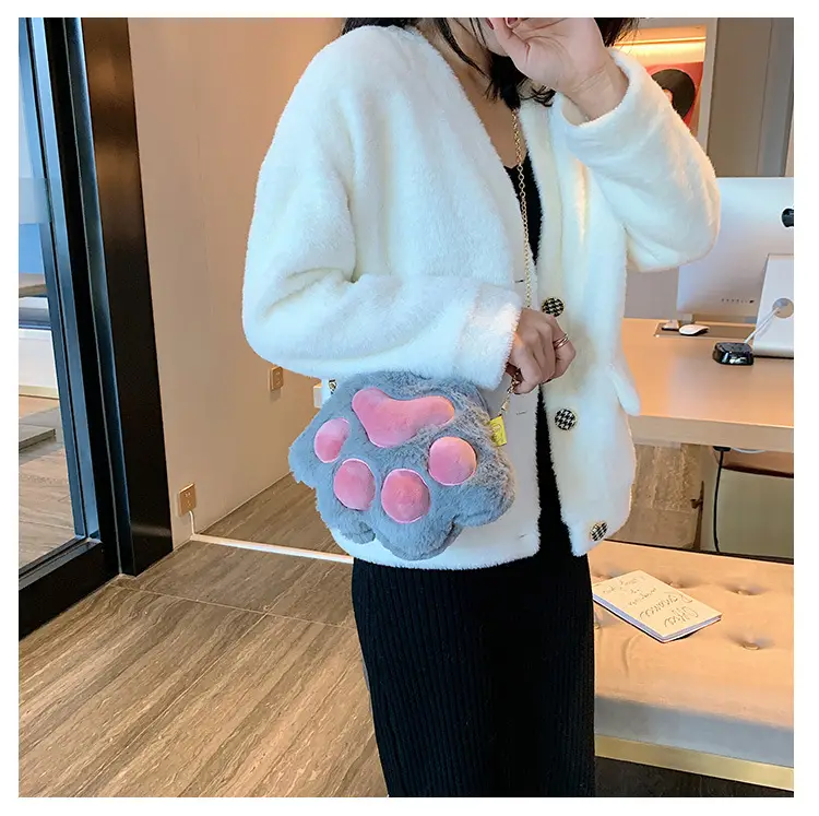 Korean Style Cartoon Paw Plush Crossbody Bag for Girls — feature 6