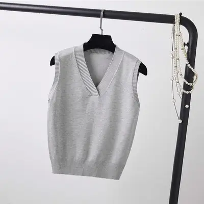 Women Knitted V-Neck Vest Navy Plus Size - Image 4