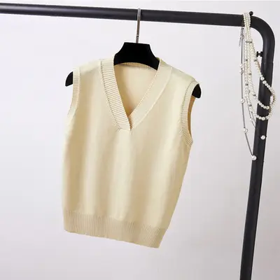 Women Knitted V-Neck Vest Navy Plus Size - Image 7