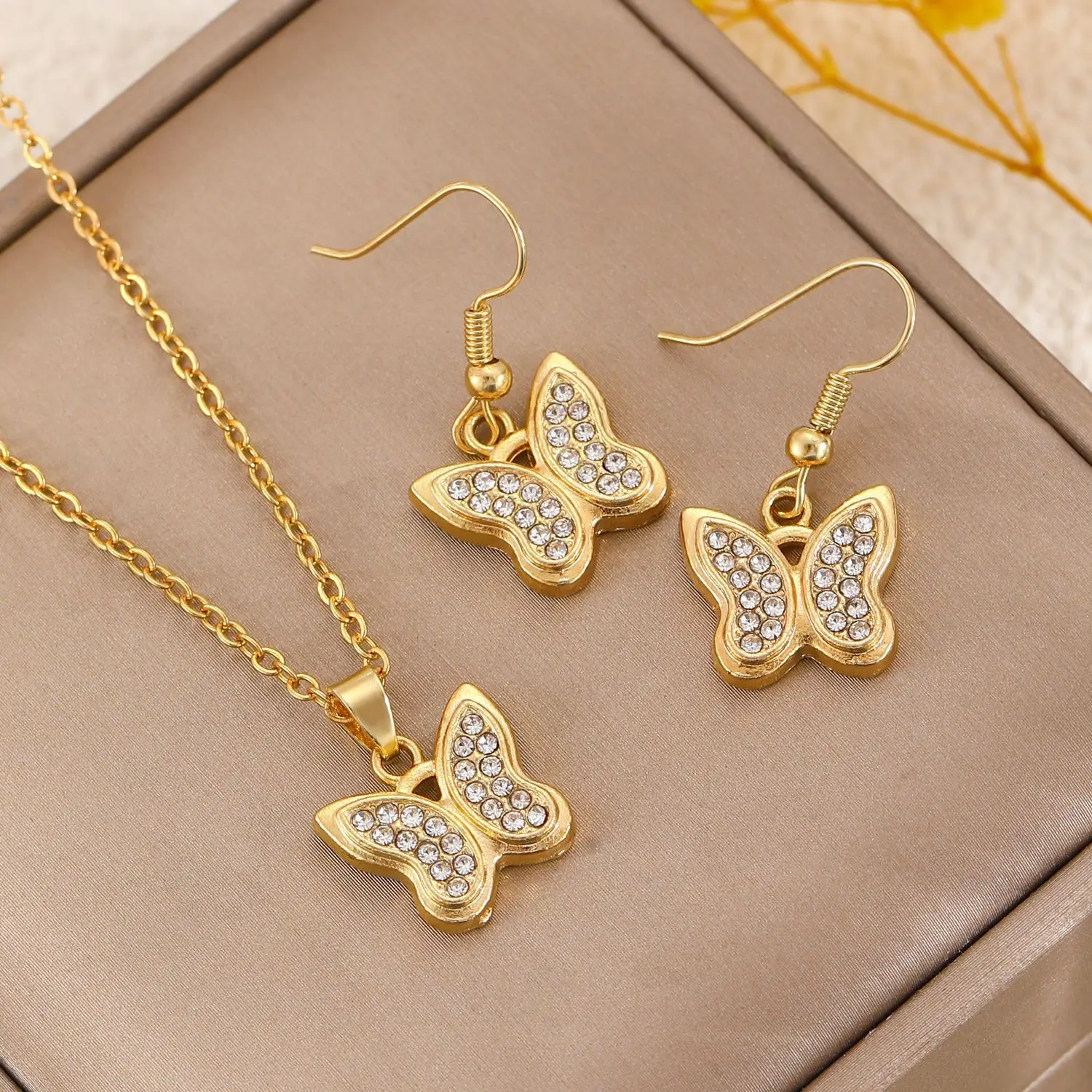 Elegant Diamond Zircon Necklace Earrings Set Gold Plated - Image 43