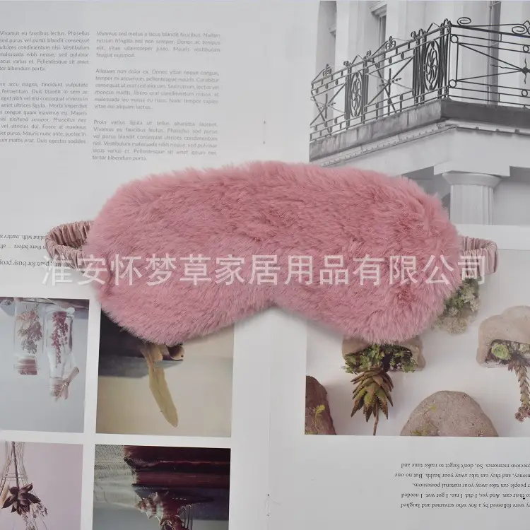 Pink Faux Fur Eye Mask for Girls Women Sleep Protection — feature 4