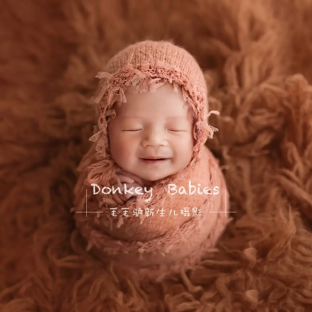 Newborn Photo Wrap with Lace Hat Mohair Yarn - Image 8