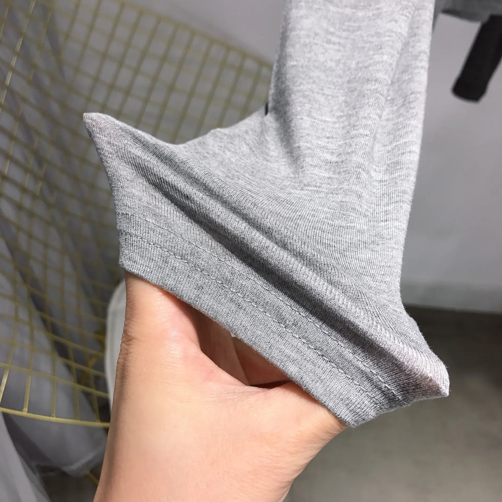 Women Long Sleeve T-Shirt Grey White Black Large Korean Style - Image 8