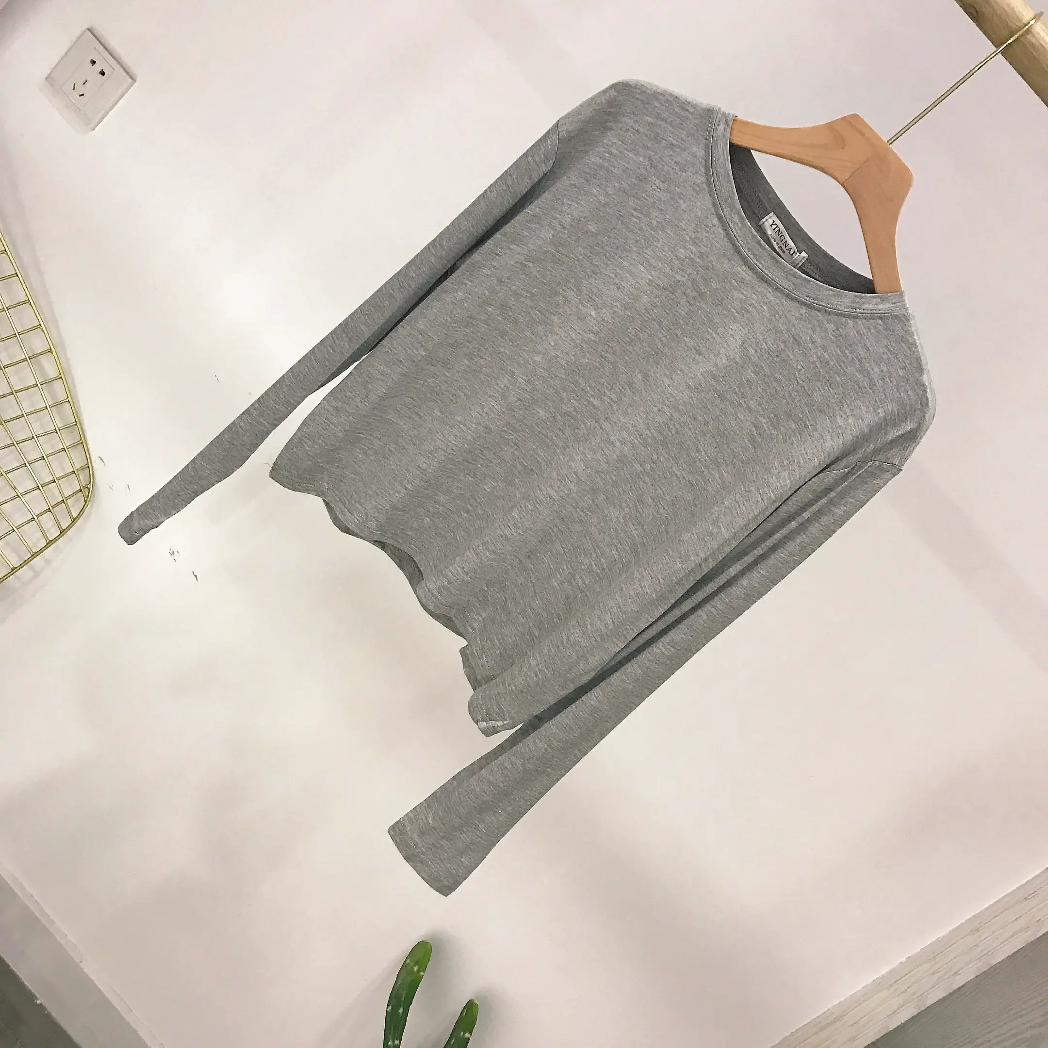 Women Long Sleeve T-Shirt Grey White Black Large Korean Style — feature 11