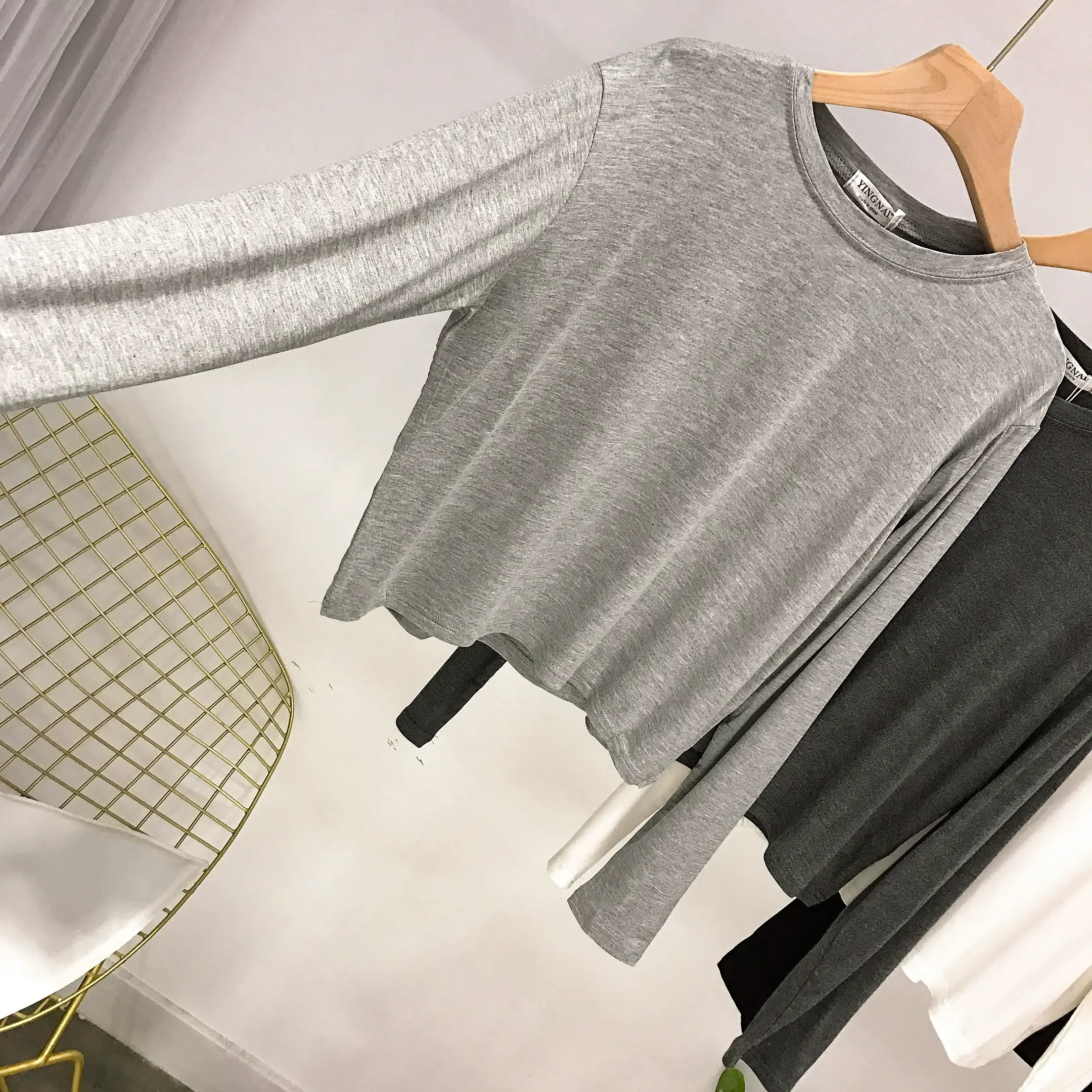 Women Long Sleeve T-Shirt Grey White Black Large Korean Style — feature 3