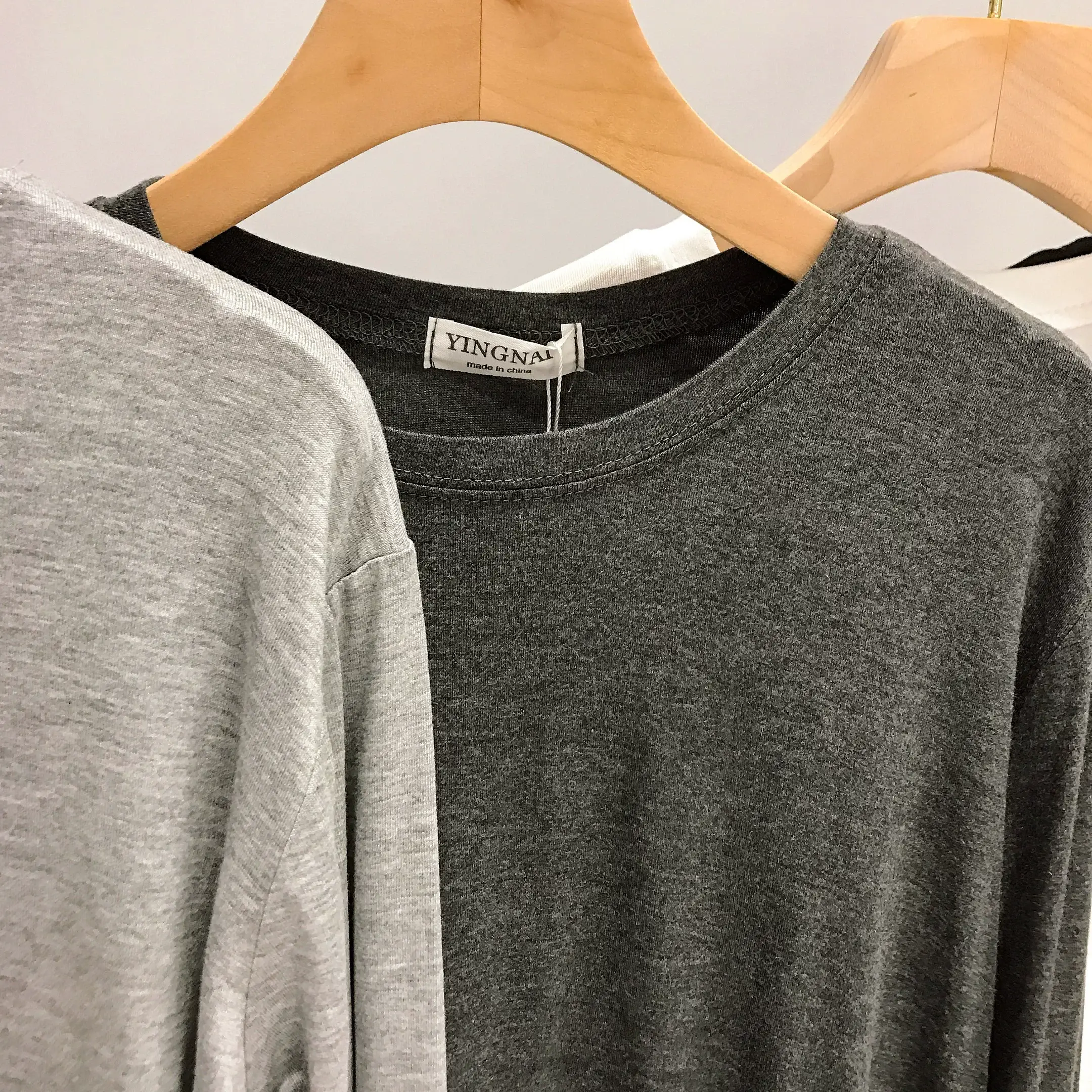 Women Long Sleeve T-Shirt Grey White Black Large Korean Style — feature 6
