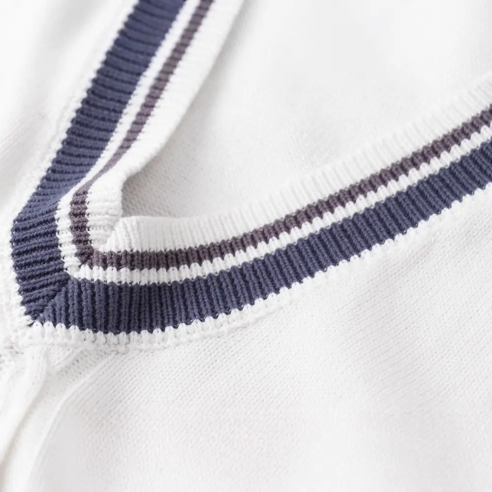 Men V-Neck Sleeveless Vest White Blue Embroidered