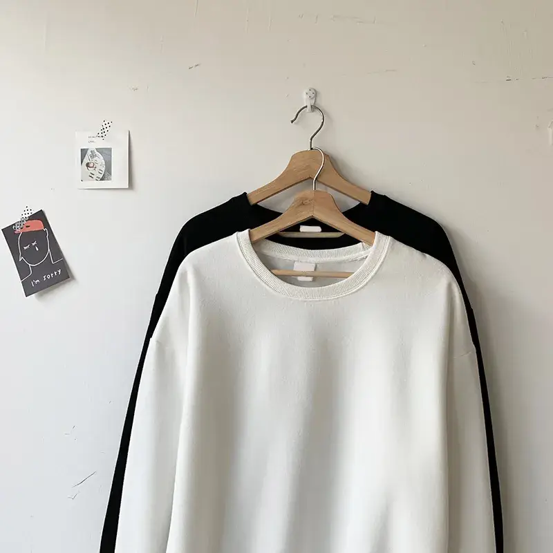 Autumn Winter Men's White Loose Sweater with Black Sleeves - Image 6