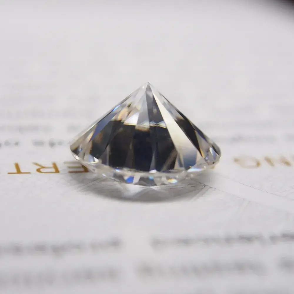 1 Karat 6.5mm Round D Fake Diamond VVS - Image 4