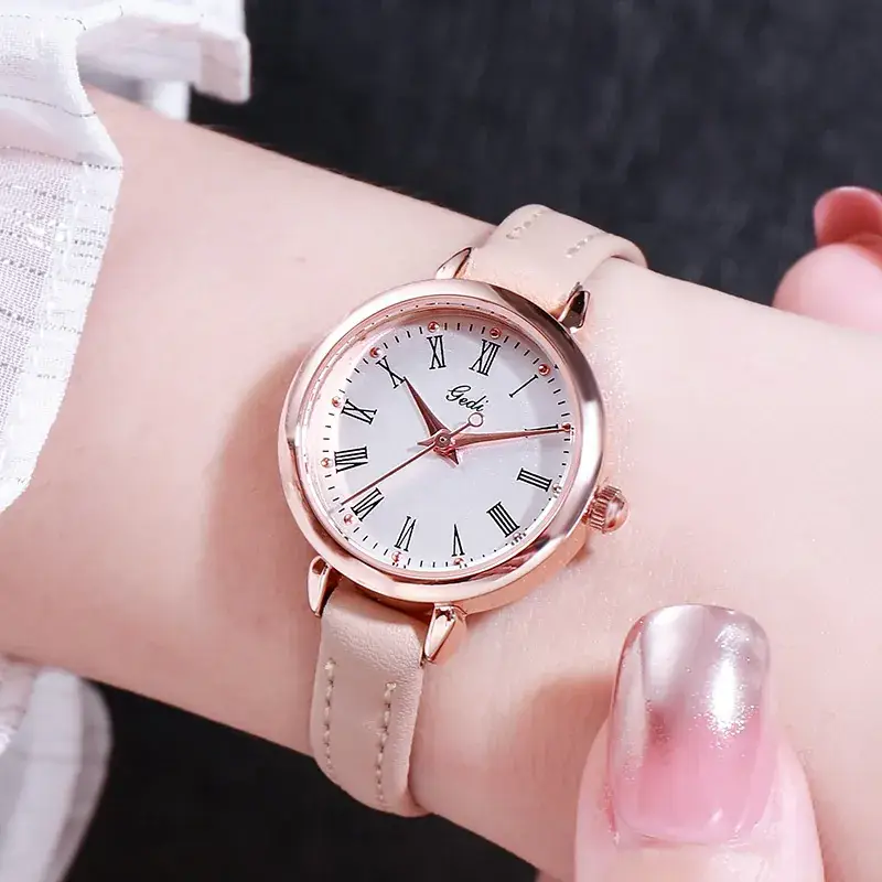 Gold Retro Women's Watch Roman Scale Belt Quartz
