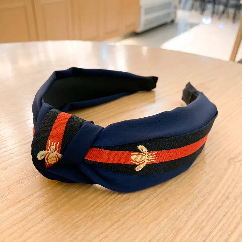Women's Korean-style Wide Brim Hair Band with Non-Slip Grip - Image 7