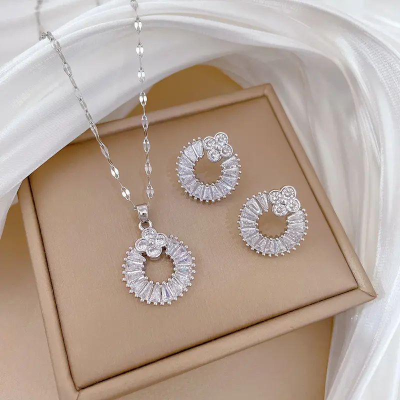 Luxury Zircon Heart Earrings & Necklace Set