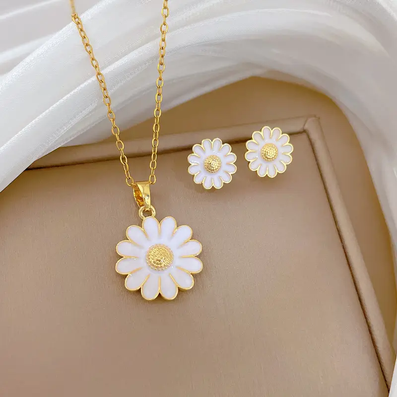 Luxury Zircon Heart Earrings & Necklace Set
