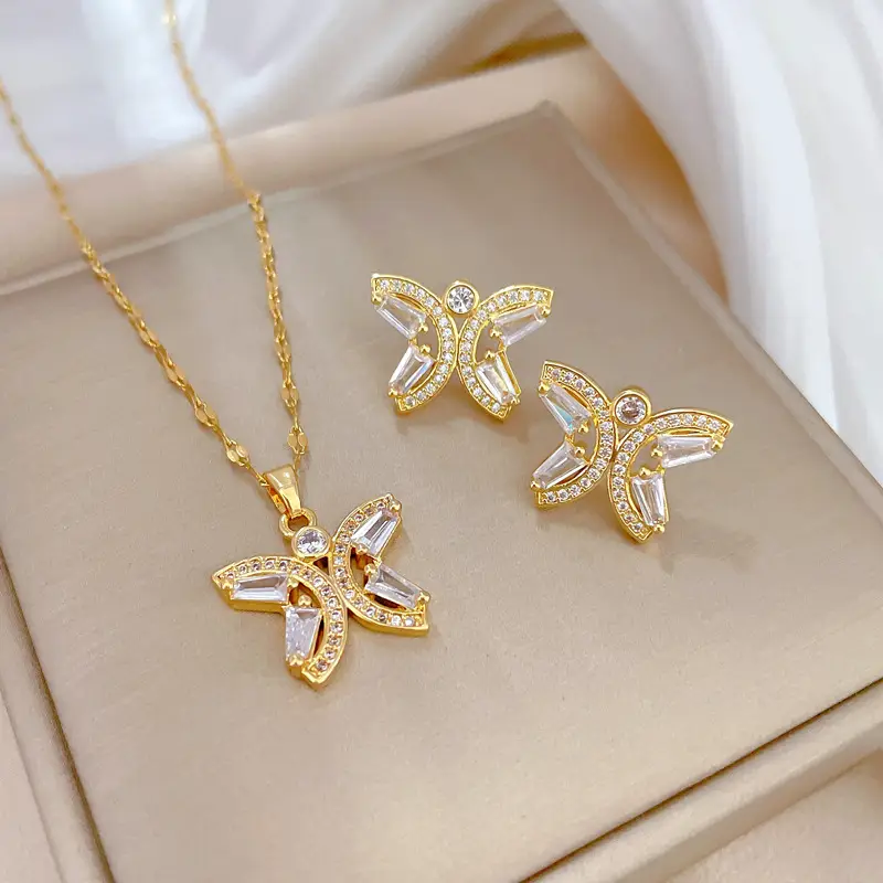 Luxury Zircon Heart Earrings & Necklace Set — feature 17