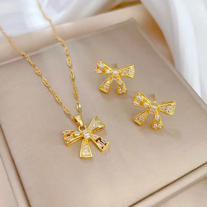 Luxury Zircon Heart Earrings & Necklace Set — feature 21