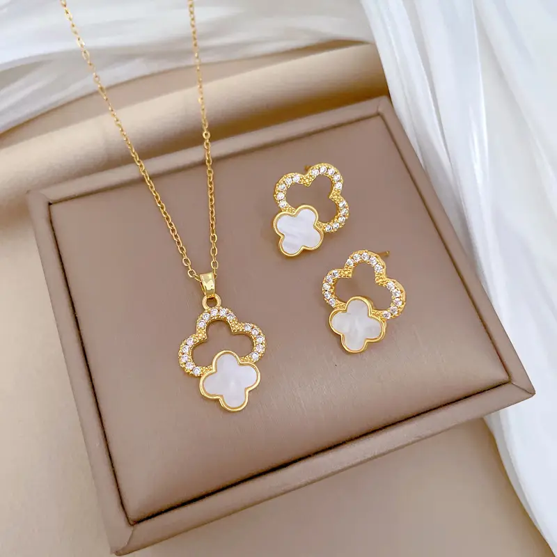Luxury Zircon Heart Earrings & Necklace Set — feature 12