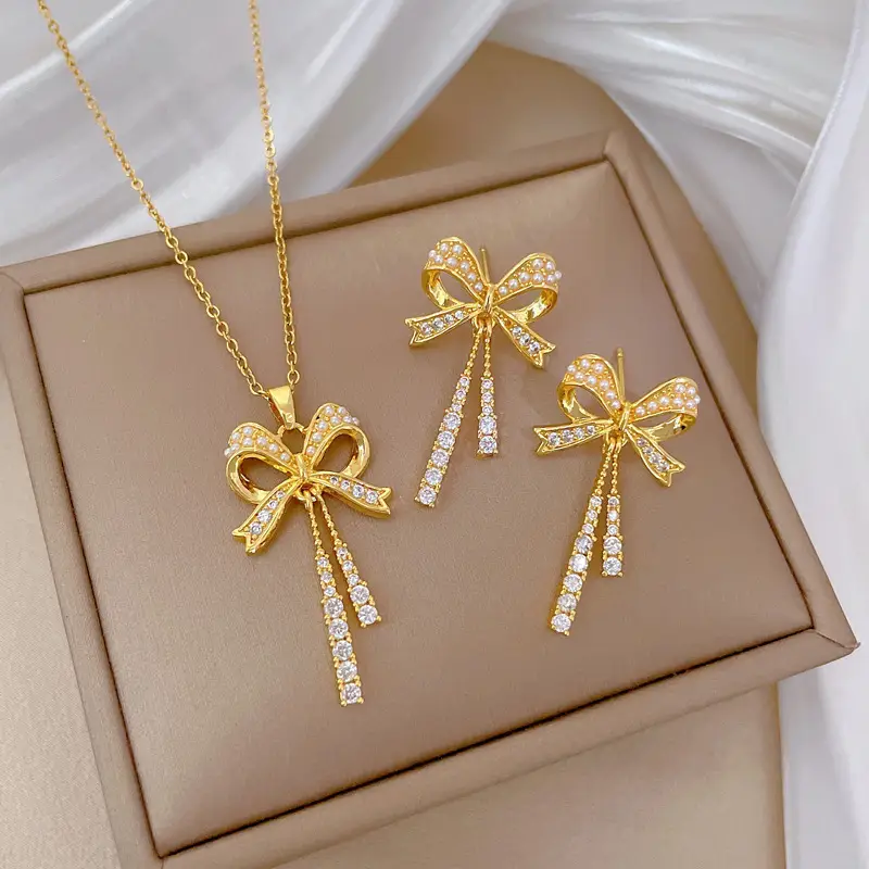 B525 necklace-B526 stud earrings "titanium chain copper pendant earrings]
