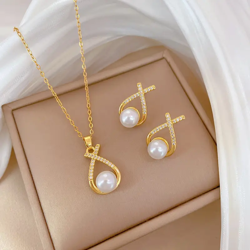 Luxury Zircon Heart Earrings & Necklace Set
