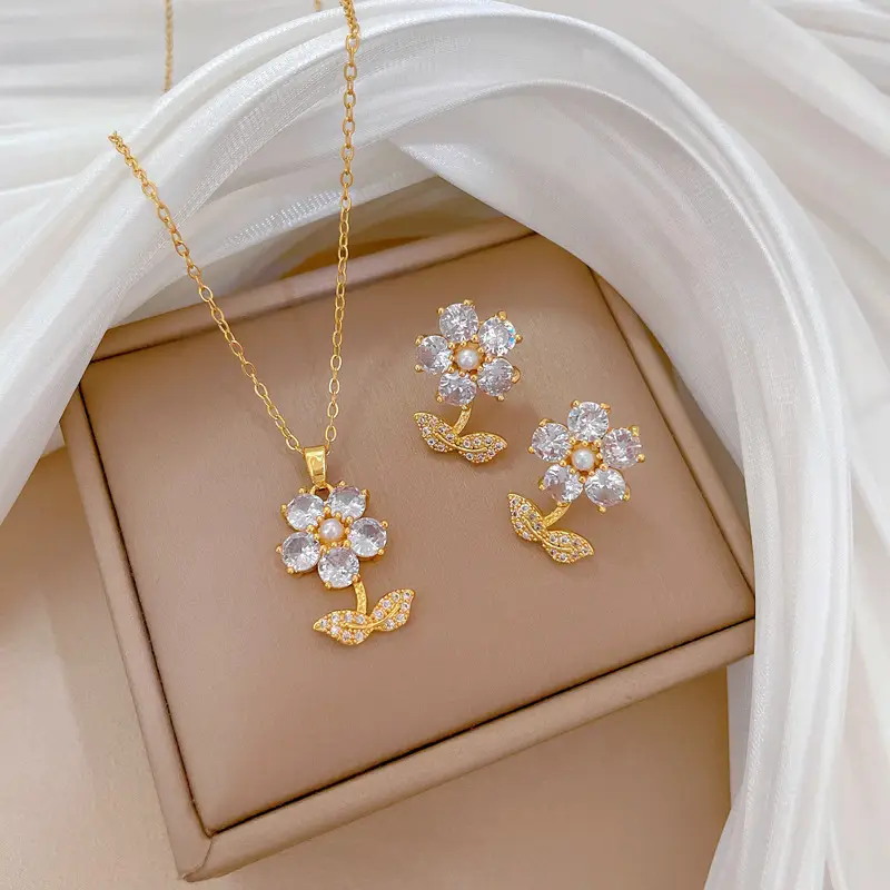 Luxury Zircon Heart Earrings & Necklace Set