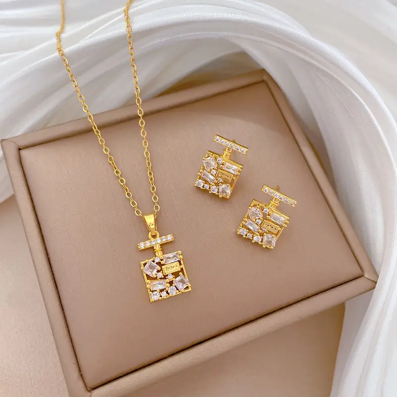 Luxury Zircon Heart Earrings & Necklace Set