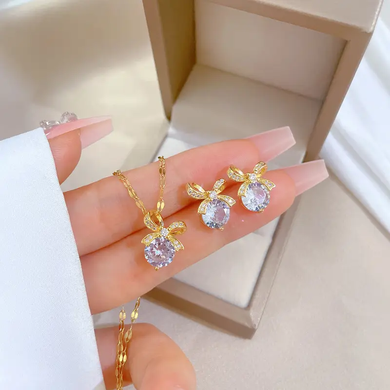Luxury Zircon Heart Earrings & Necklace Set